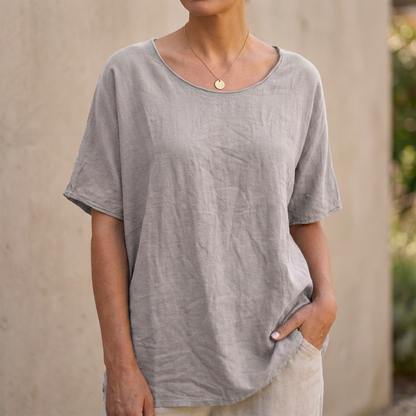 Women's Relaxed Fit Scoop Neck T-Shirt Curved Hem