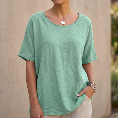 Women's Relaxed Fit Scoop Neck T-Shirt Curved Hem