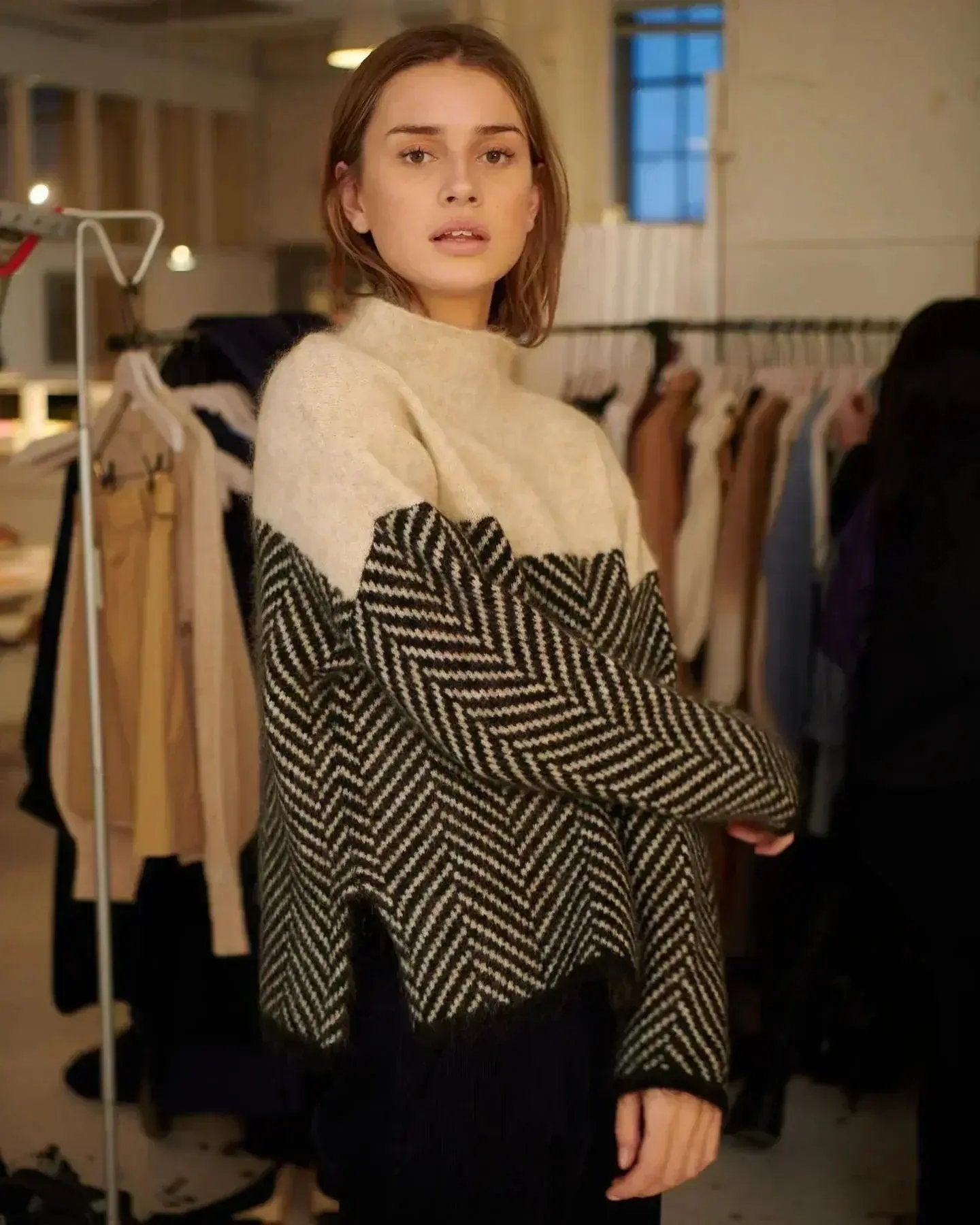 Herringbone Oversized Sweater for Women – Cozy & Stylish Layering-Caliboot