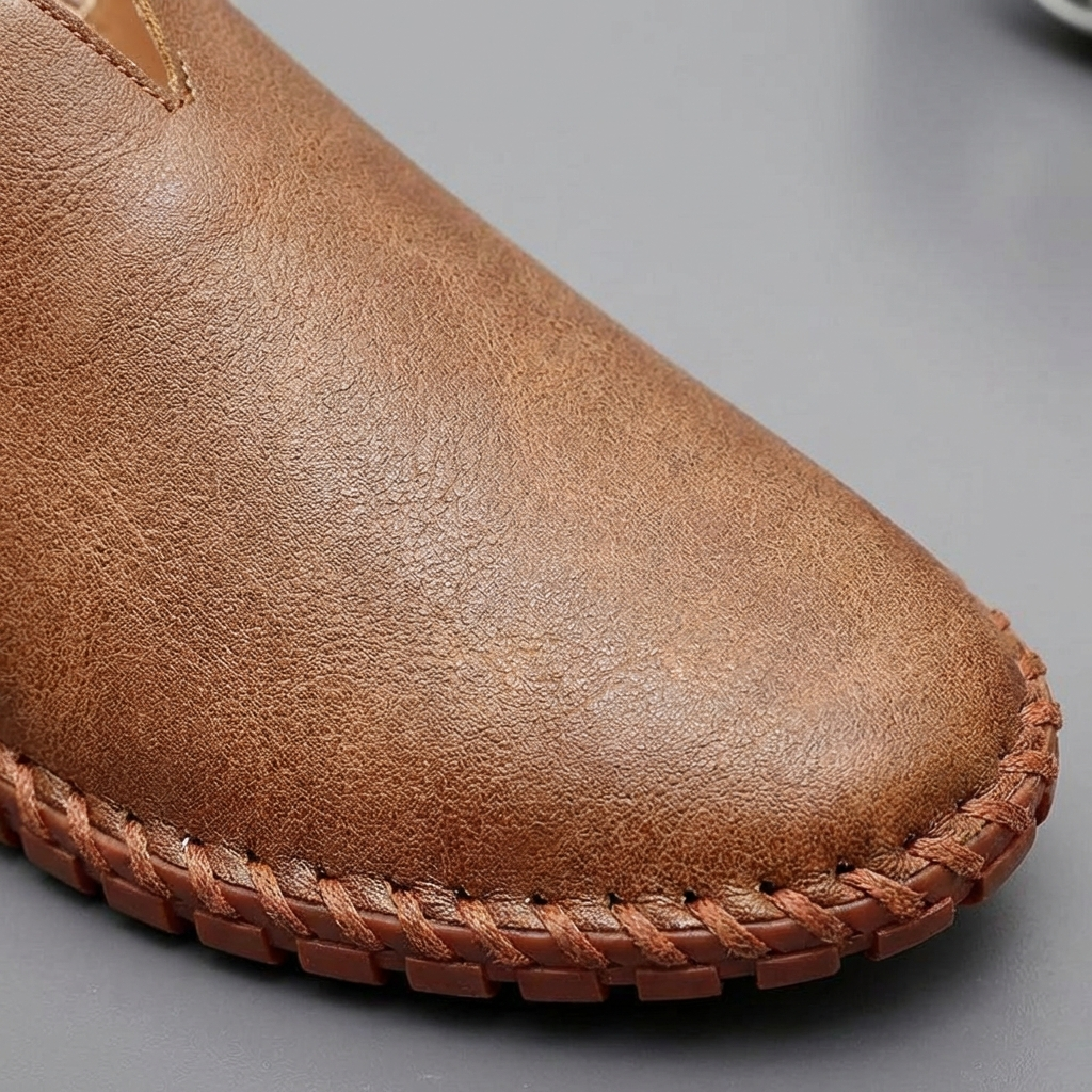 Men’s Casual Loafers Artificial Leather Slip-On Driving Shoes with Contrast Stitching