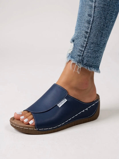Women's Cushioned Platform Slides