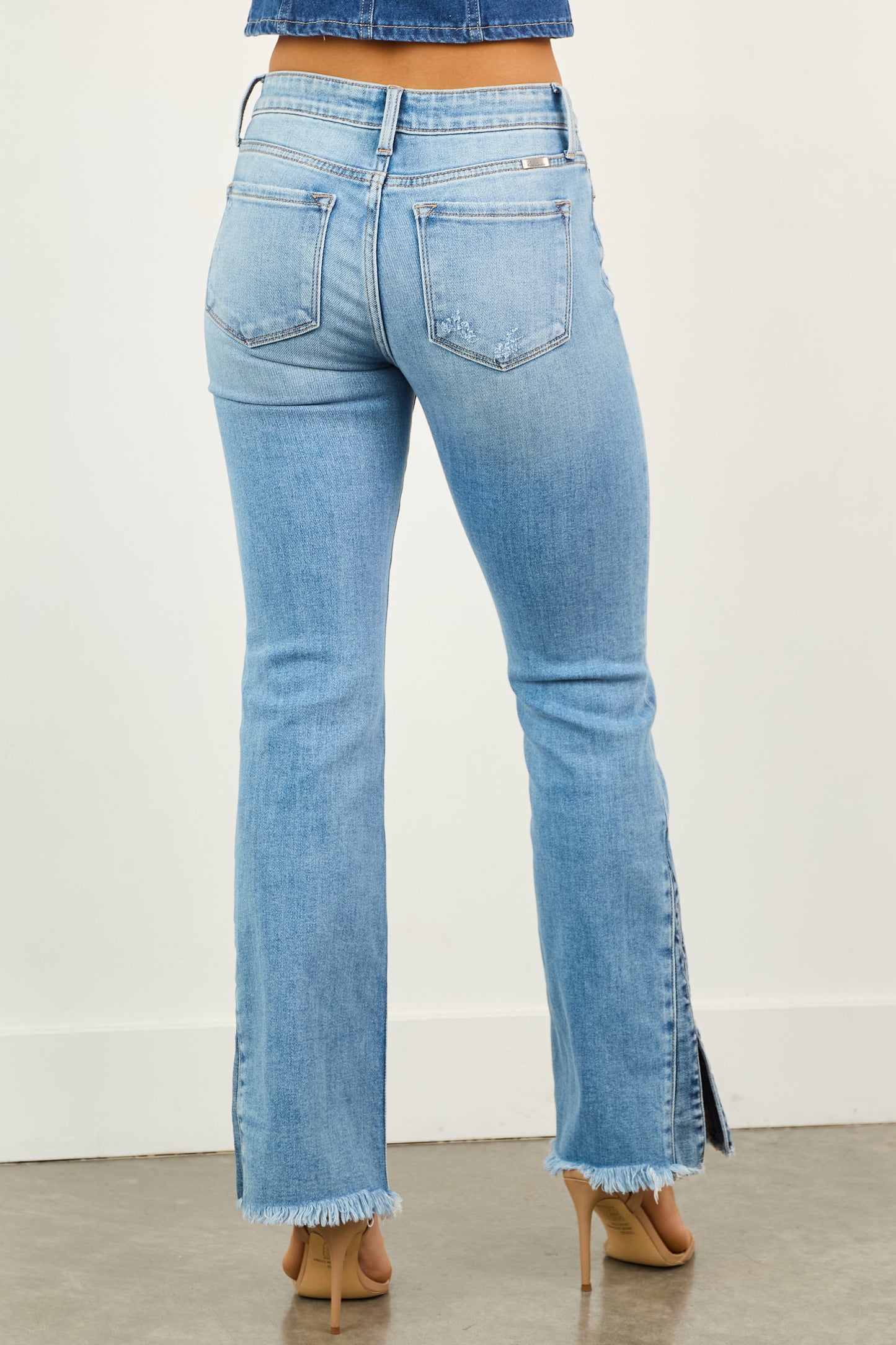 Women's Bootcut Jeans Medium Wash Stretchy Comfortable Denim