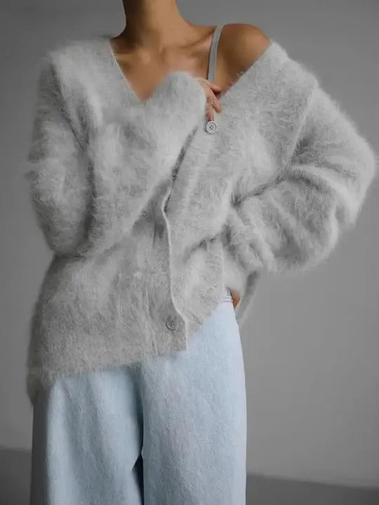 Knitted Cardigan for Women – Soft & Versatile Layering Essential 1