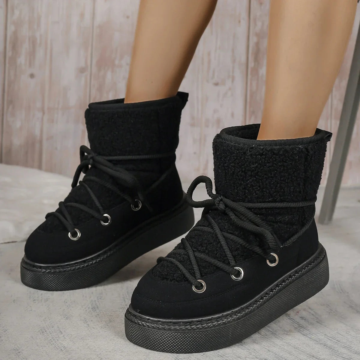 Women's Lace-Up Winter Boots Non-Slip - 
Fashinoza