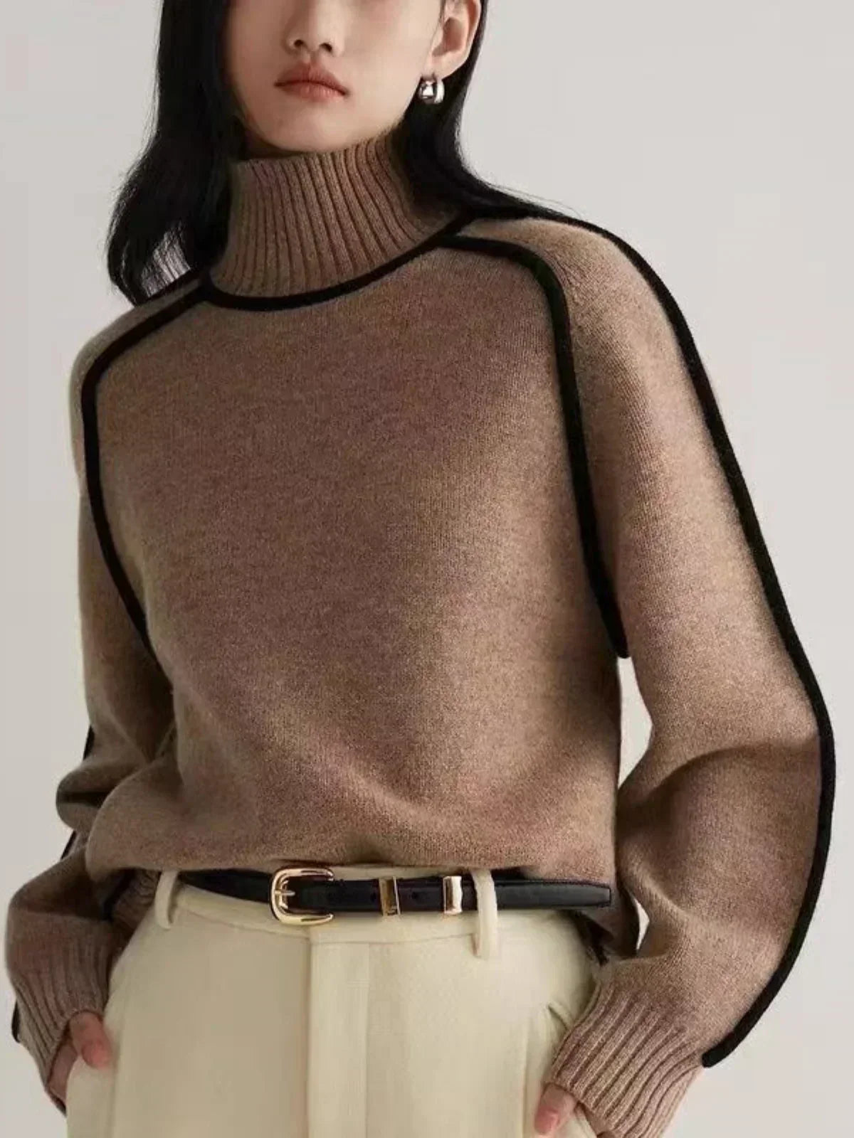 Women’s Contrast Trim Turtleneck Knit Sweater