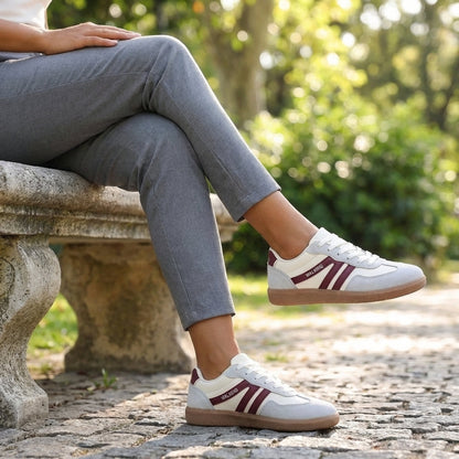 Low- Lace-Up Sneakers Signature Striped Detail