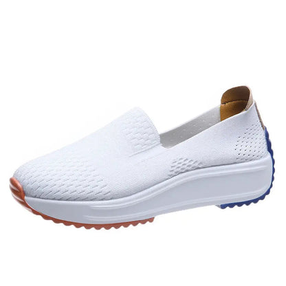 Lightweight Sports Shoes for Women – Stylish & Comfortable