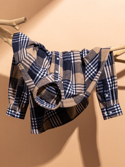 Men's Plaid Button Shirt Pointed Collar Chest Pocket