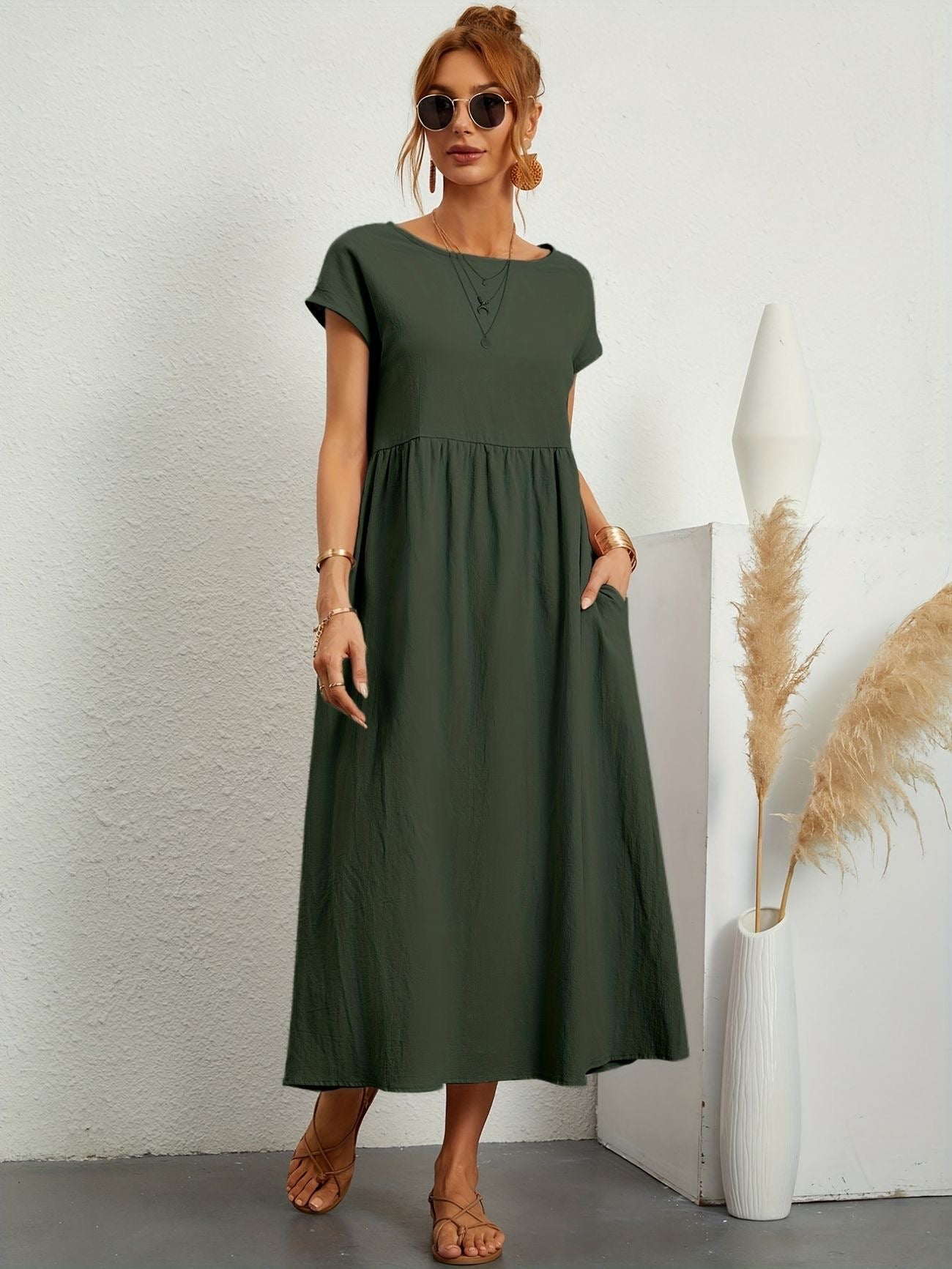 Women's Short Sleeve Round Neck Midi Dress - Fashinoza