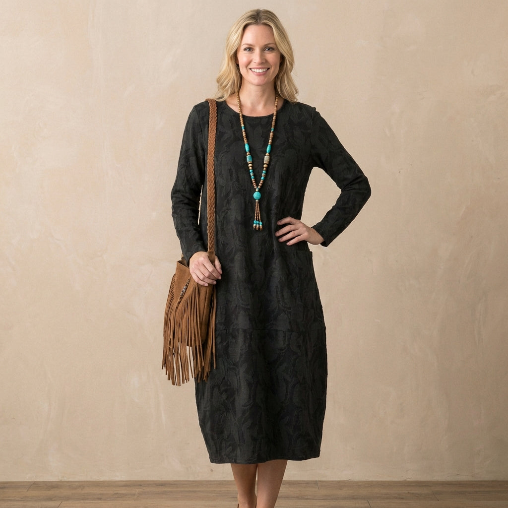 Women's Relaxed Fit Maxi Dress Textured Pattern Patch Pockets