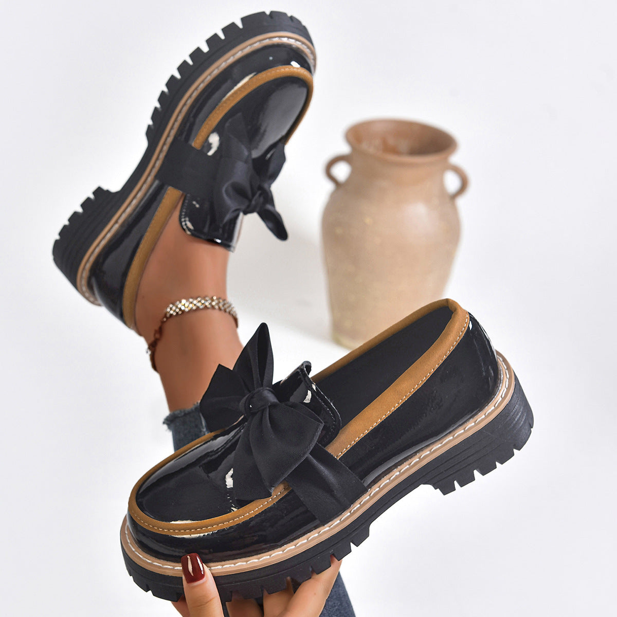 Women’s Zivara Leather Shoes