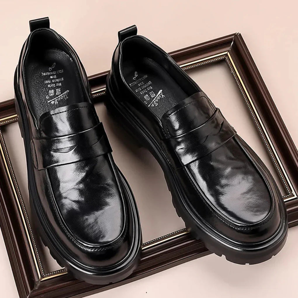 Men's Leather Moc Toe Loafers - Fashinoza