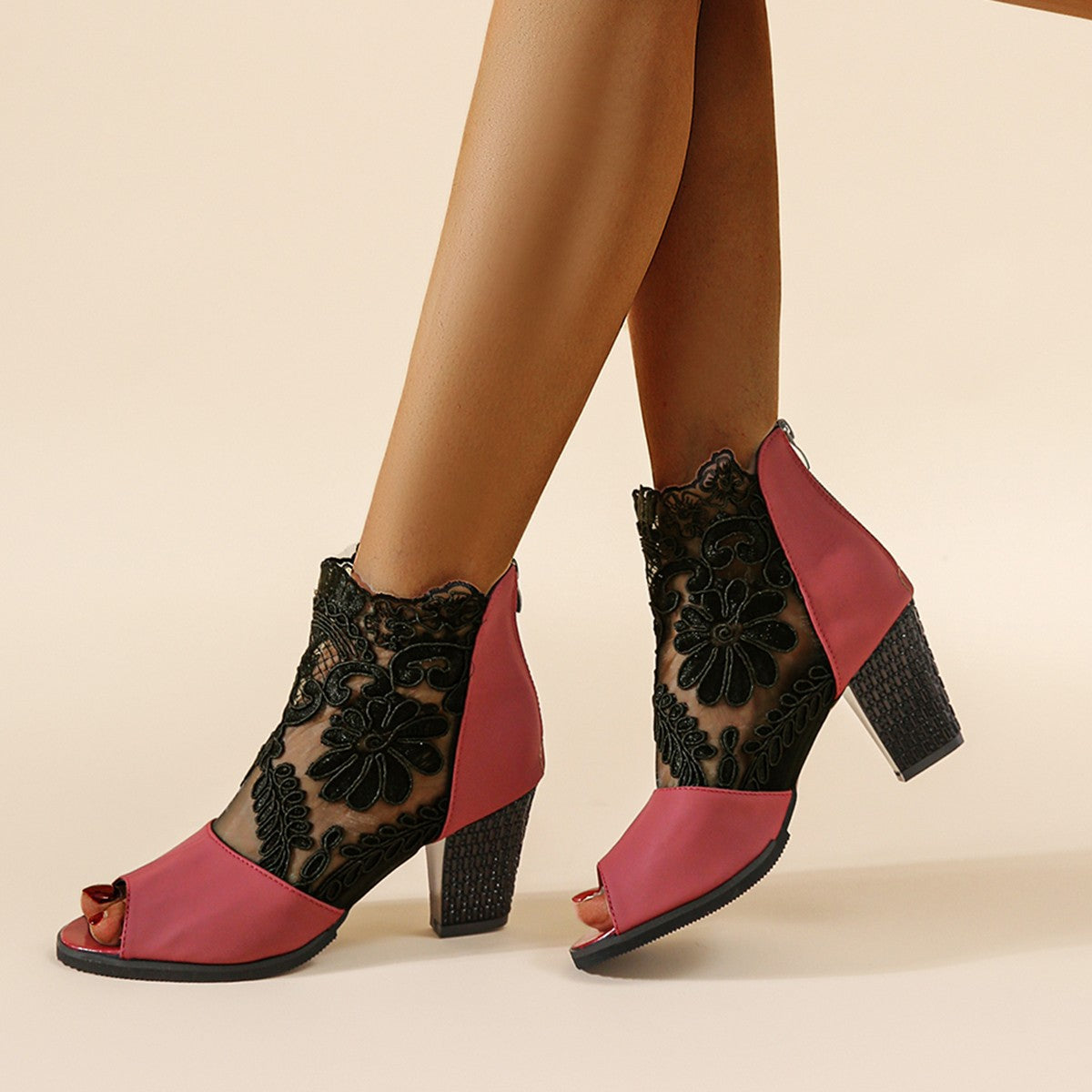 Women's Peep-Toe Lace Ankle Boots - 
Fashinoza