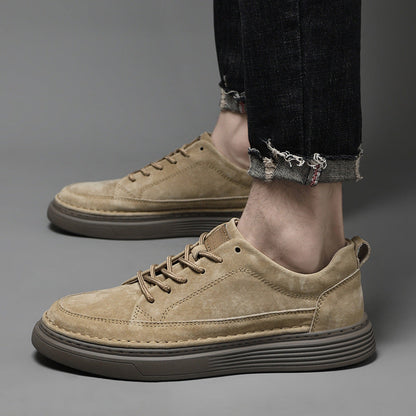 Men's Lace-Up Sneakers Contrast Sole Leather Comfortable
