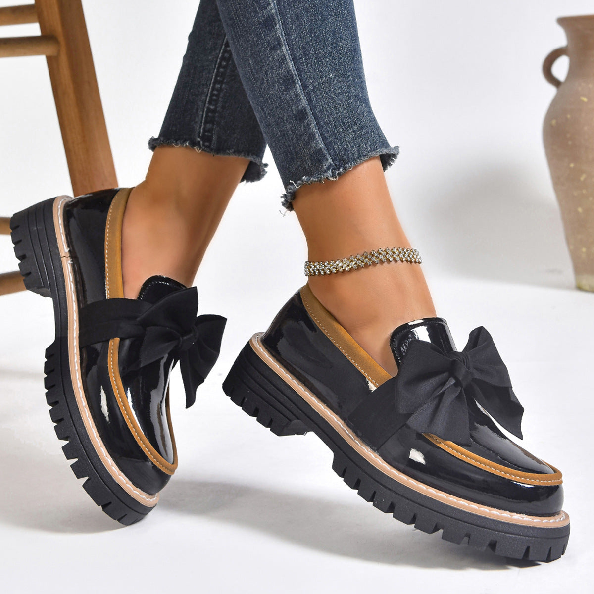 Women’s Zivara Leather Shoes