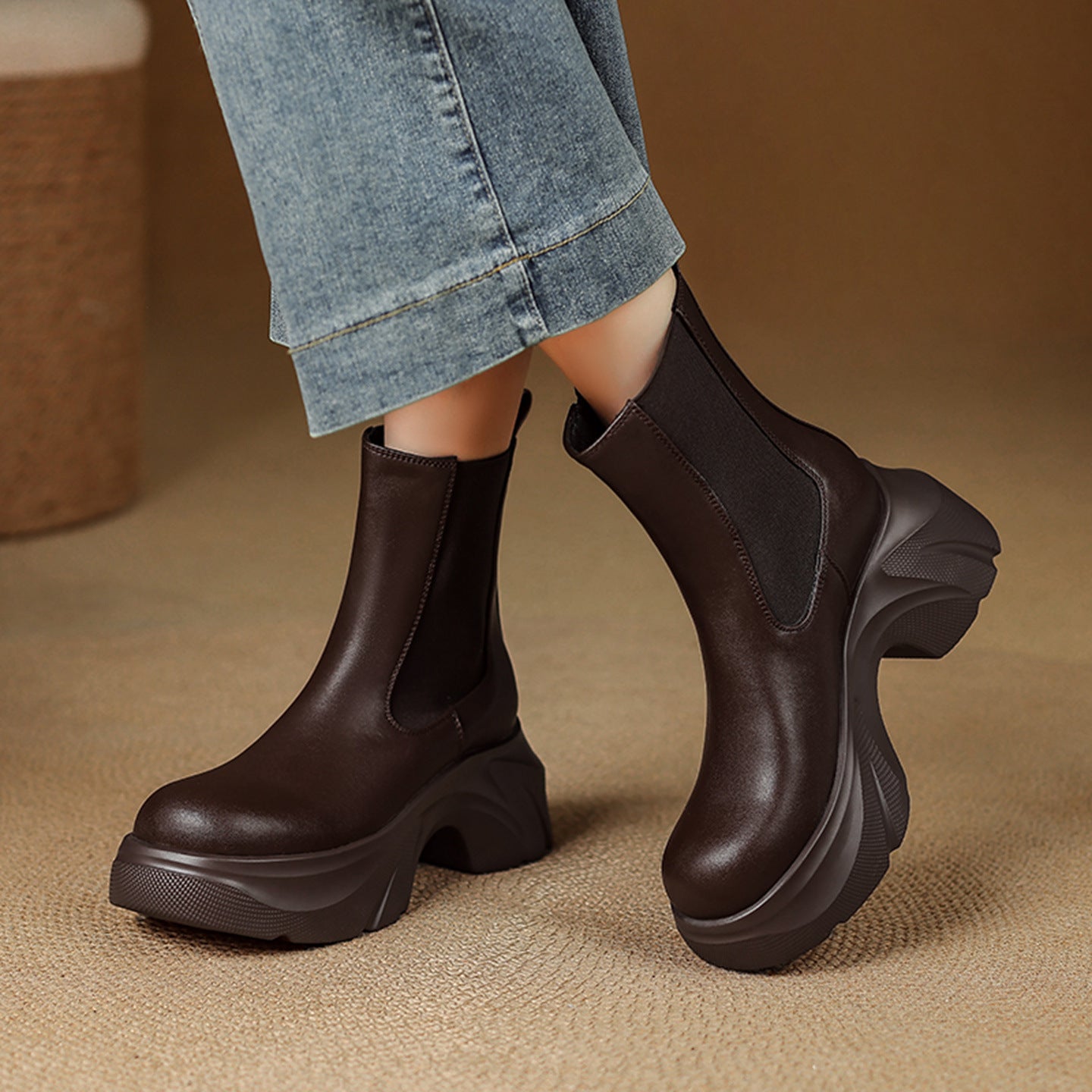 Deina Women's Chelsea Boots Wave Platform - 
Fashinoza