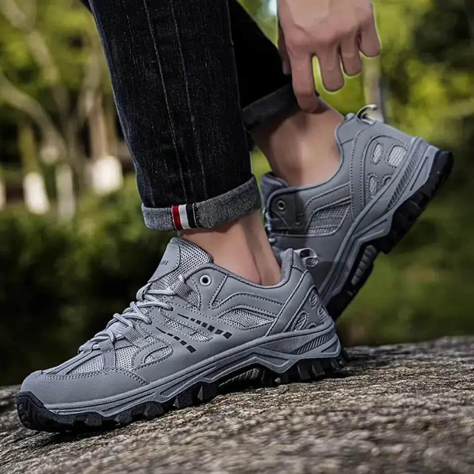 Hiking Shoes Men's Women's Breathable Mesh Anti-Slip Trekking Sneakers