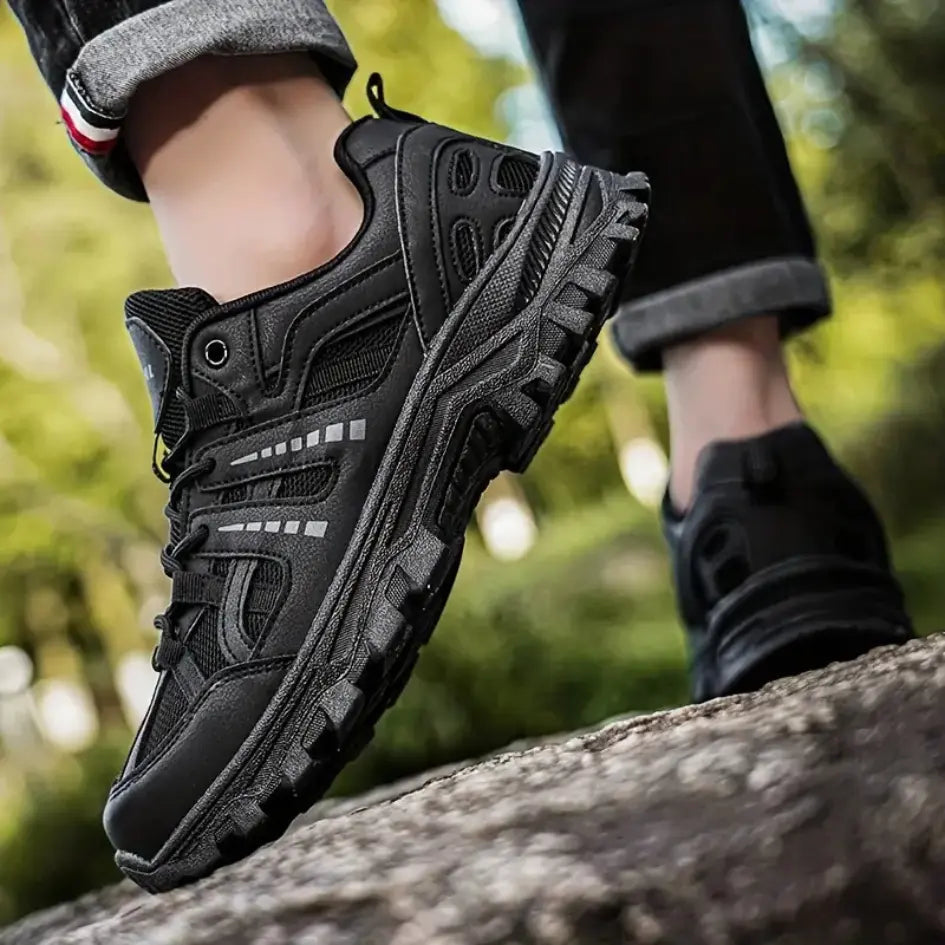 Hiking Shoes Men's Women's Breathable Mesh Anti-Slip Trekking Sneakers
