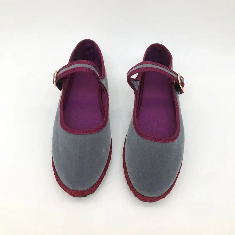 Round Toe Black Ballet Flats for Women – Effortless Style & Comfort