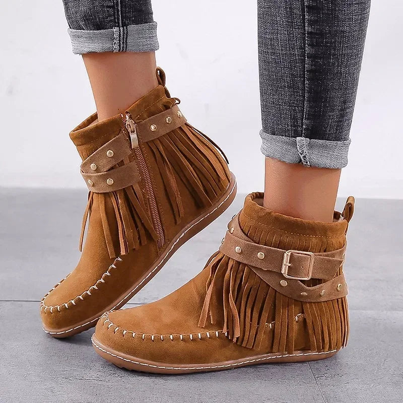 Round Toe Winter Boots for Women – Stylish & Comfortable