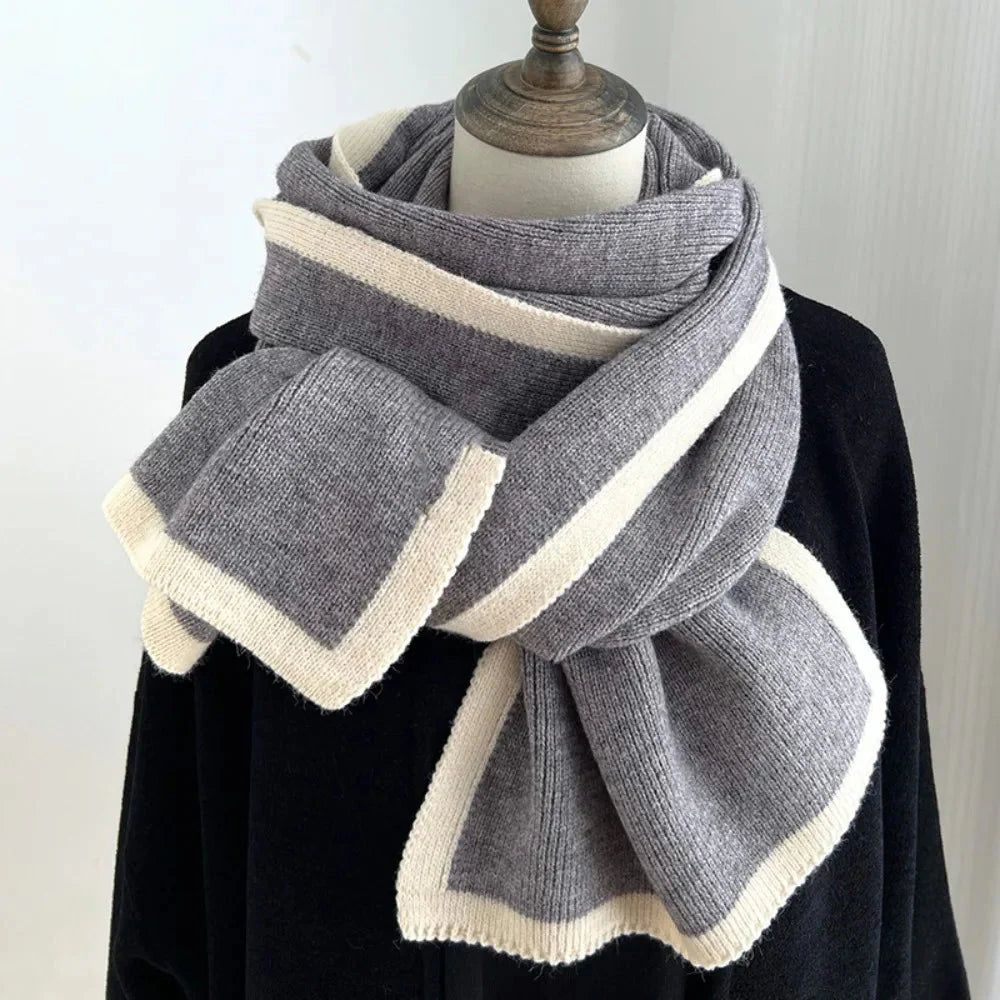 "Valentina" Knit Scarf Caliboot