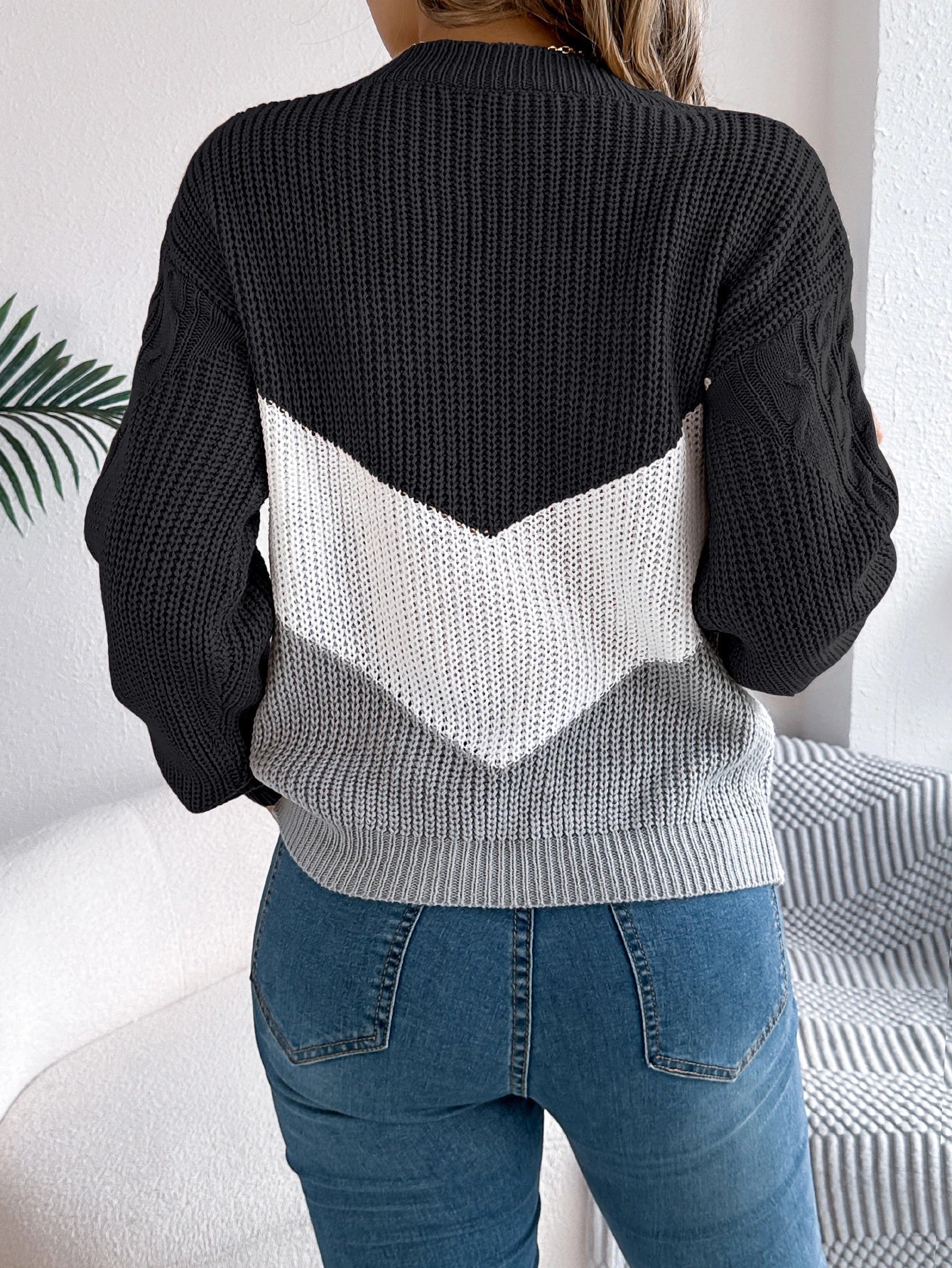 Women's Chevron Stitch Pullover Sweater
