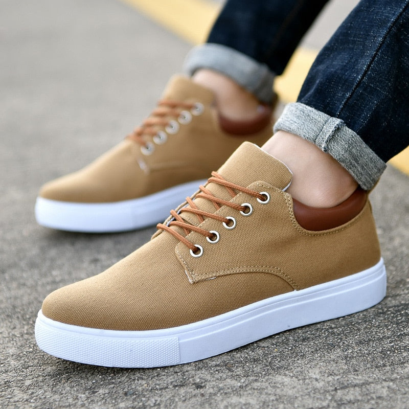 Men’s Two-Tone Lace-Up Sneakers