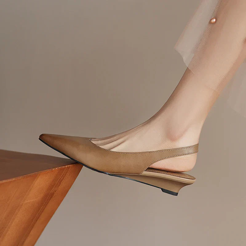 Leslie Women's Genuine Leather Pumps