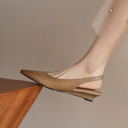 Leslie Women's Genuine Leather Pumps