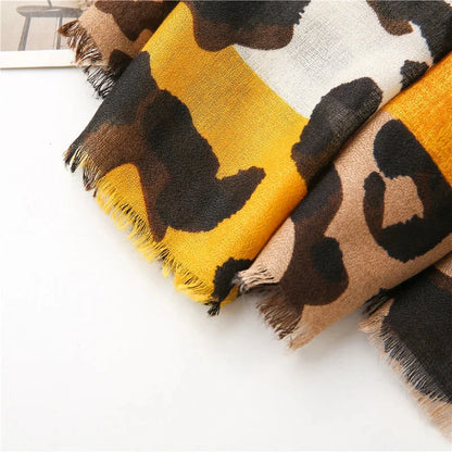 "Queen of the Savannah" Scarf Caliboot