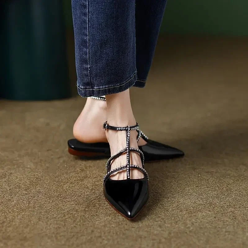 Shinor Heels
