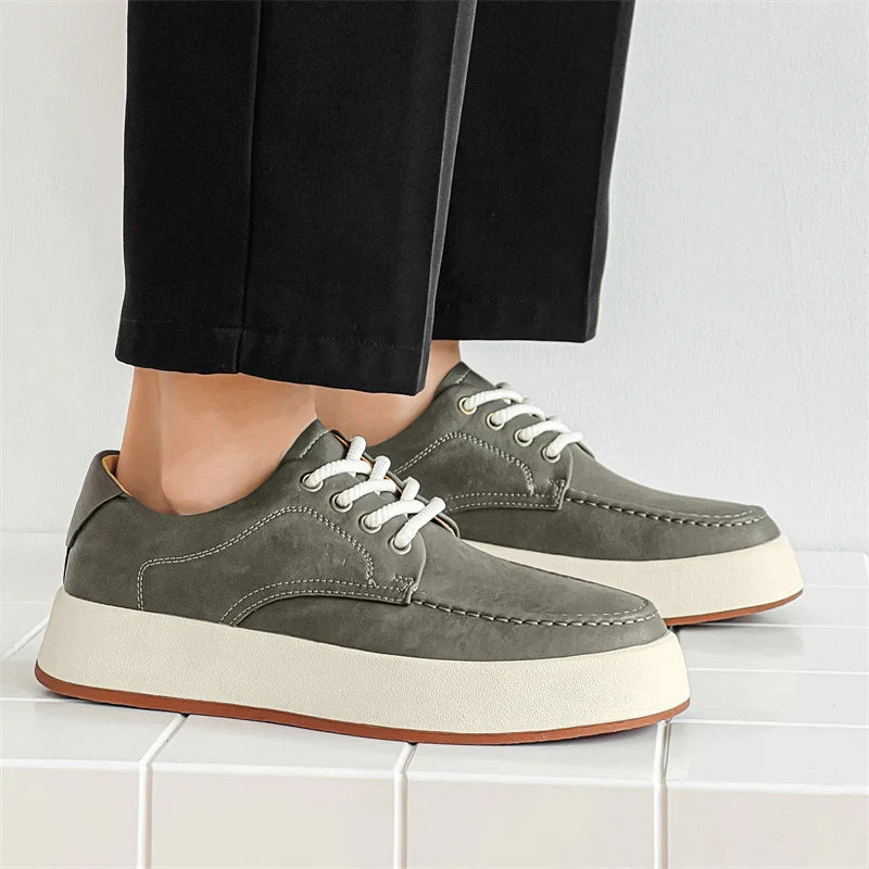 Mercer Sneakers