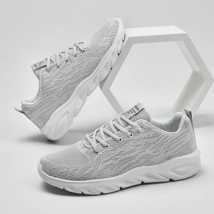 Maxim Sneakers