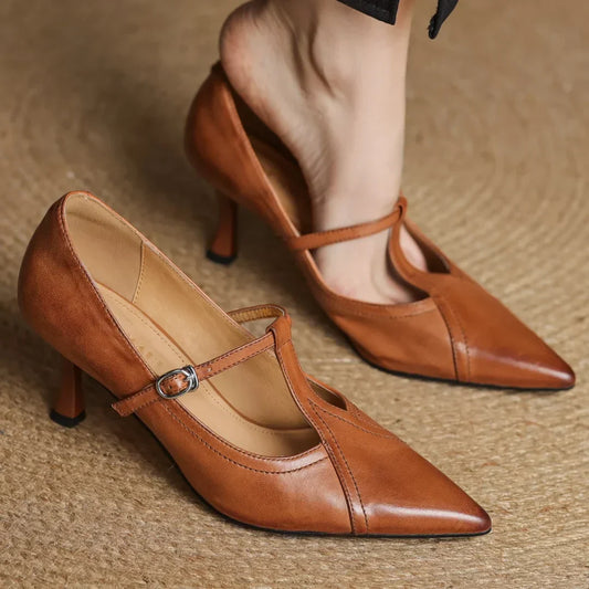 Women's Leather Pumps - 
Fashinoza