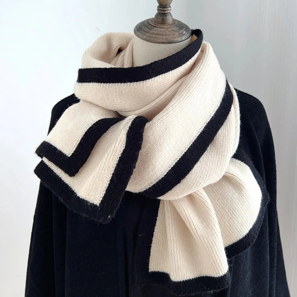 "Valentina" Knit Scarf Caliboot