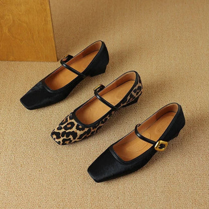 Onyxa Pumps