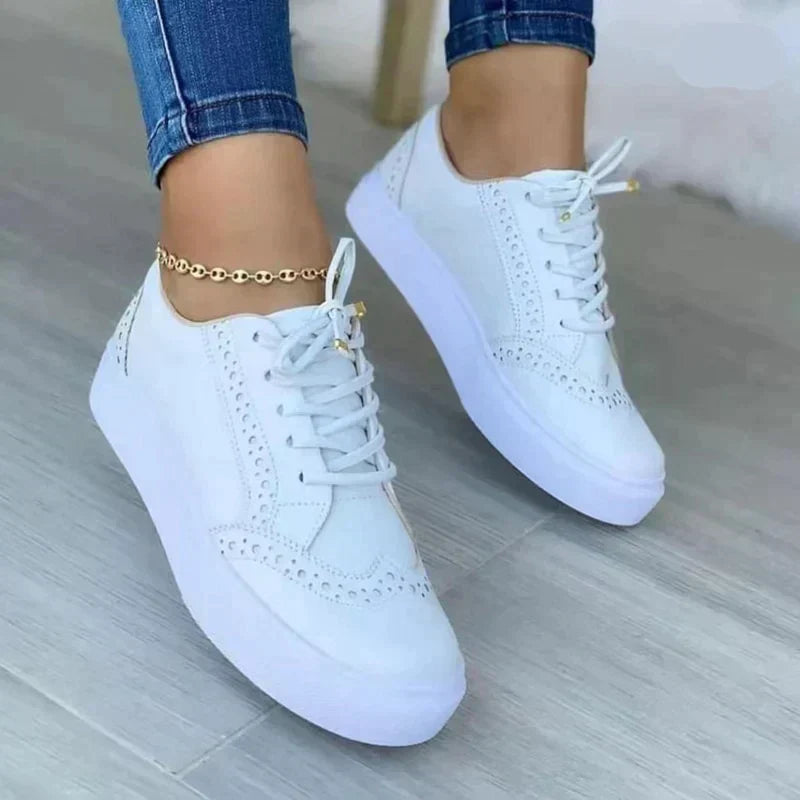 Women's Platform Sneakers Lace-Up Brogue Detail