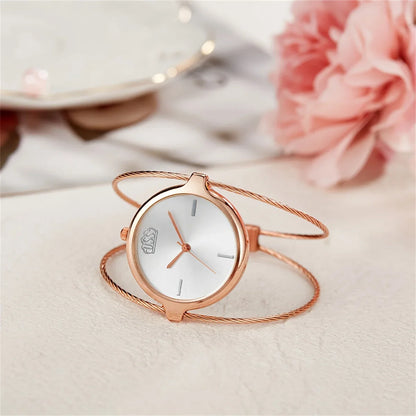 Vera Lune Women's Watch - 
Fashinoza