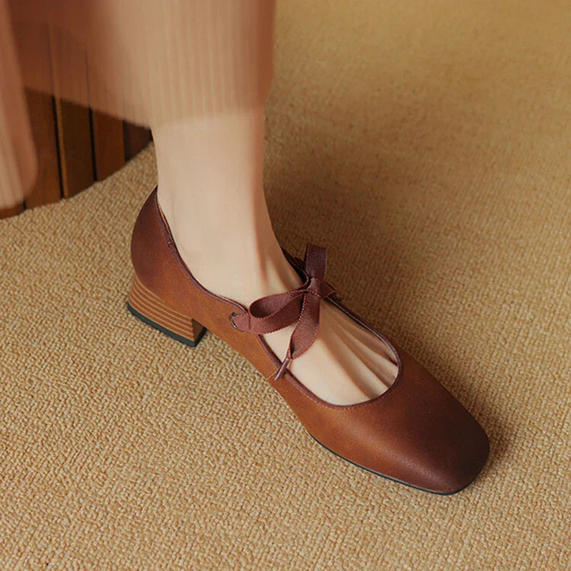 Priscilla Women's Leather Pumps