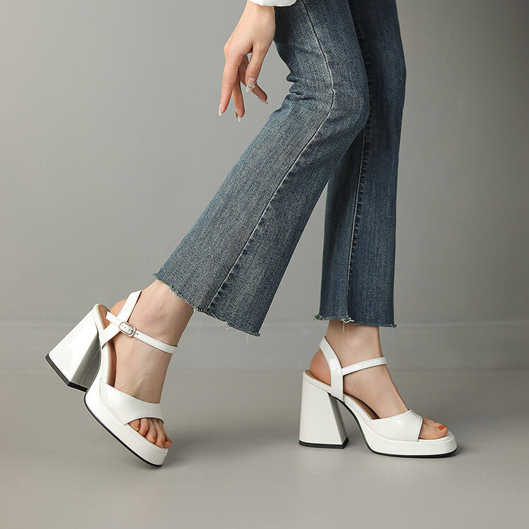 Valetta Gloss Heels