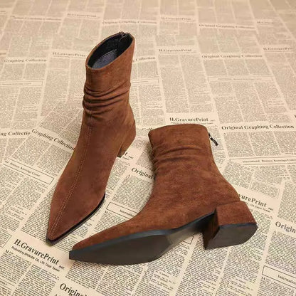 Elia Boots