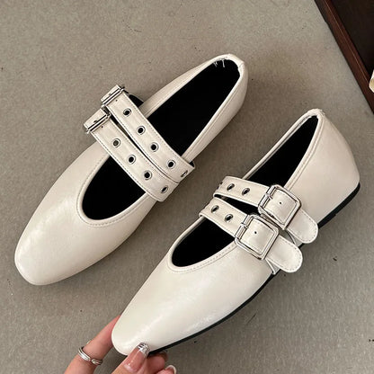 Loxie Mary Jane flats