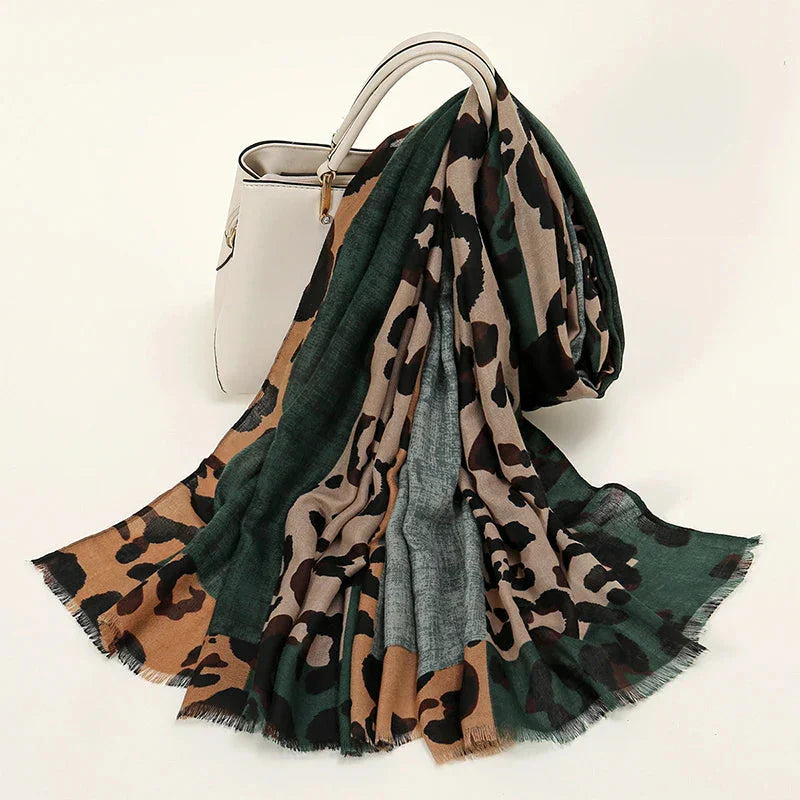 "Queen of the Savannah" Scarf Caliboot