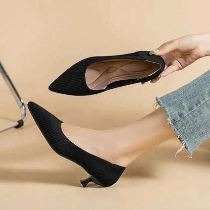 Liena Kitten Pumps