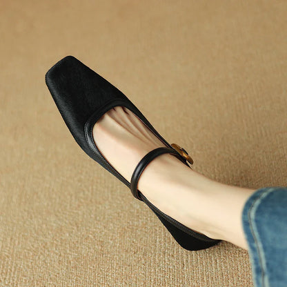 Onyxa Pumps