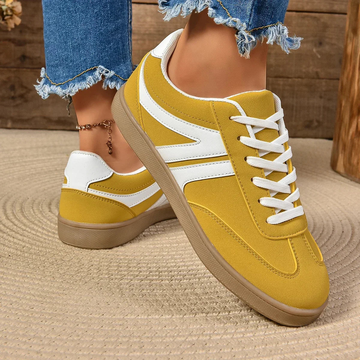 Raima Sneakers