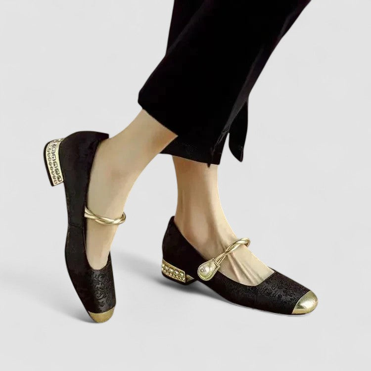 Women's Mary Jane Closed Toe Shoes Strap Design
