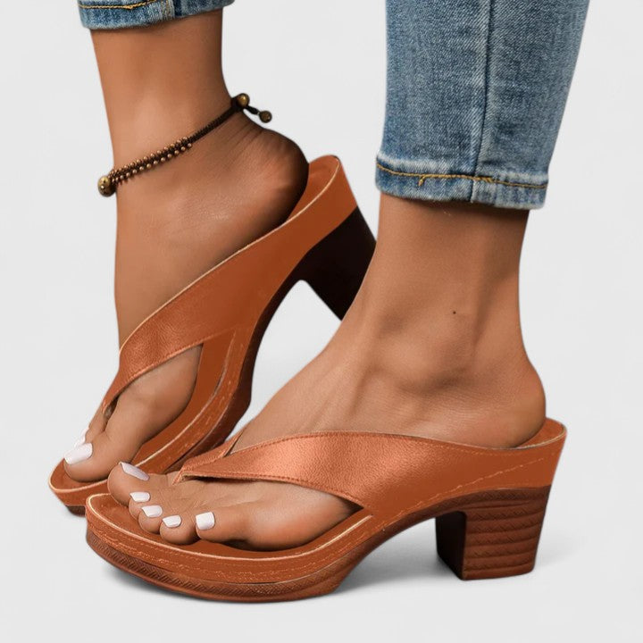 Women's Block Heel Thong Sandals Platform Sole