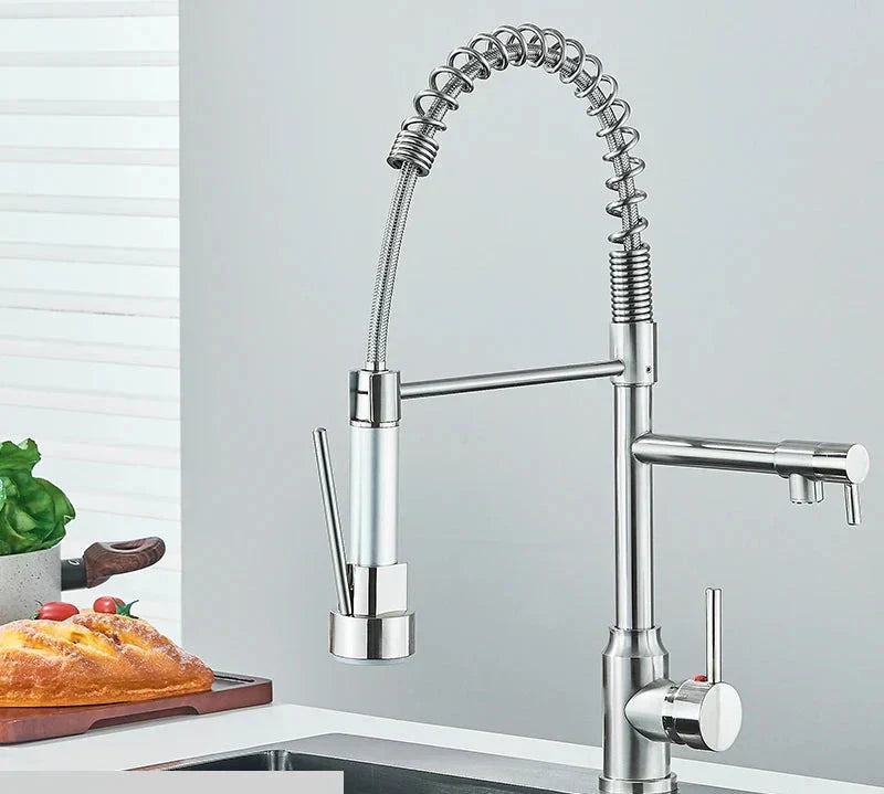 Single Handle 360 Degree Swivel Kitchen Faucet - Fashinoza