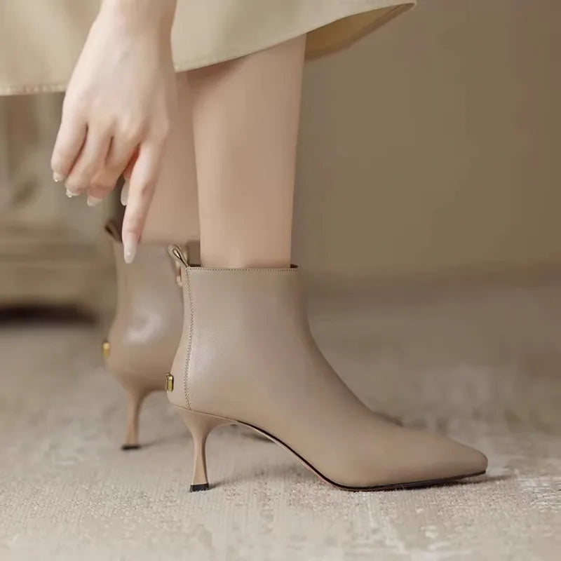 Women's Kitten Boots